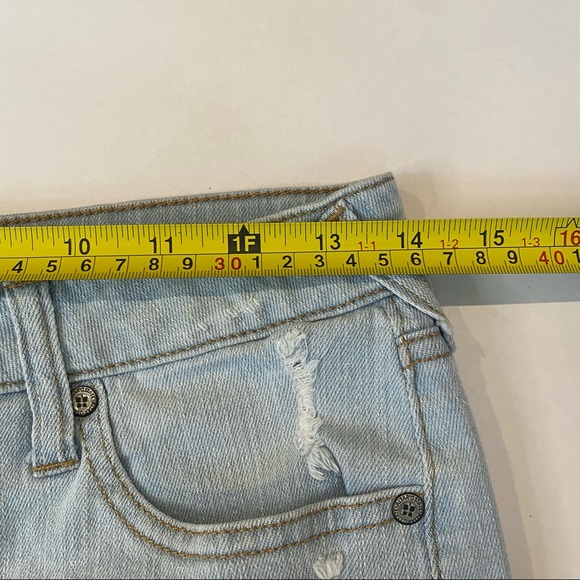 Ladies Altard State denim jean shorts light wash size 27 - Picture 2 of 6